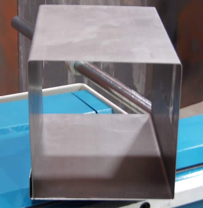 Baileigh BB-4816M Magnetic Box & Pan Folder - image 5
